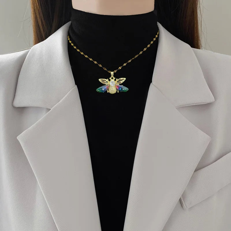 Bumble bee necklace