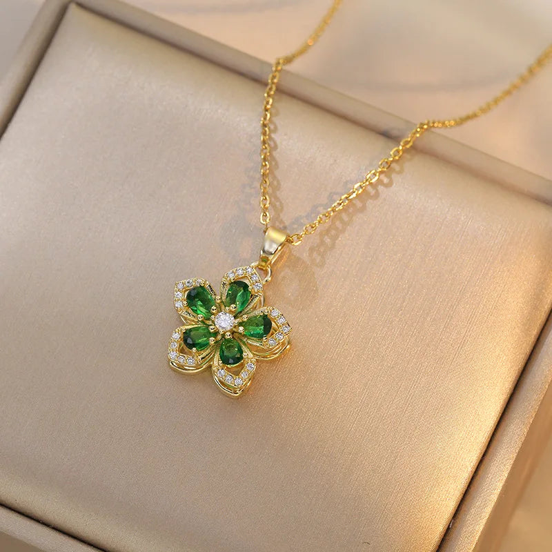 Gold flower necklace