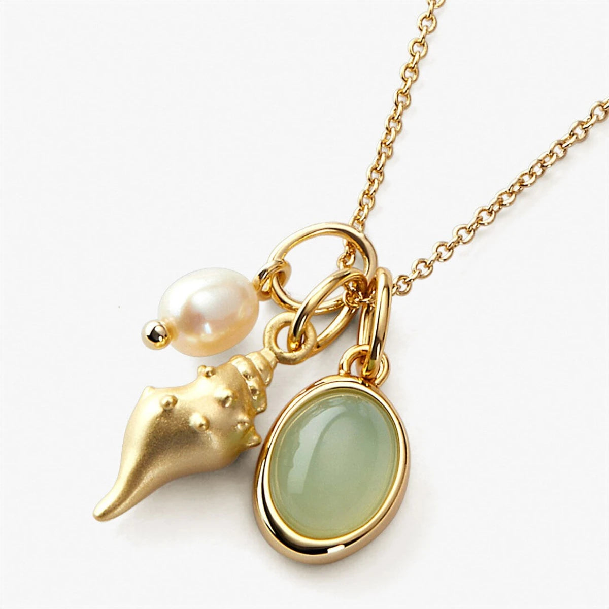 Gold seashell necklace