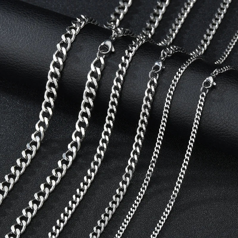 Huge necklace