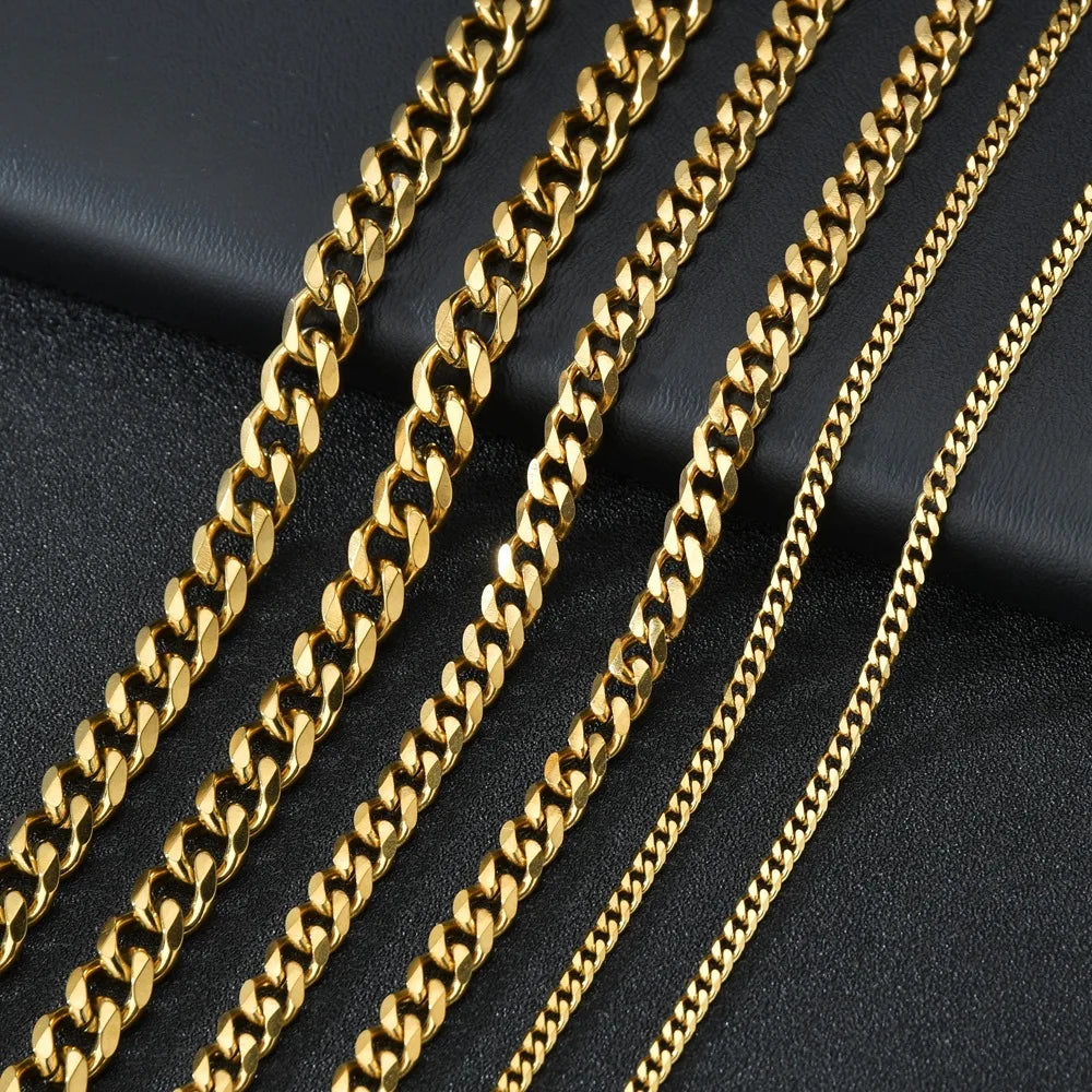 Huge necklace