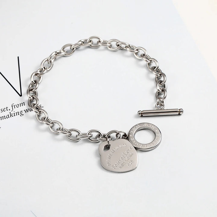 Gold heart bracelet