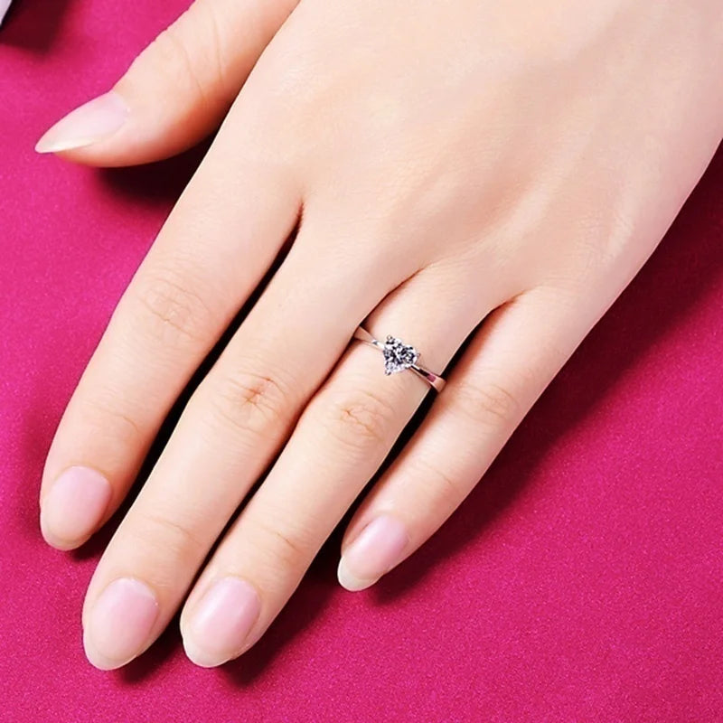 Silver heart ring