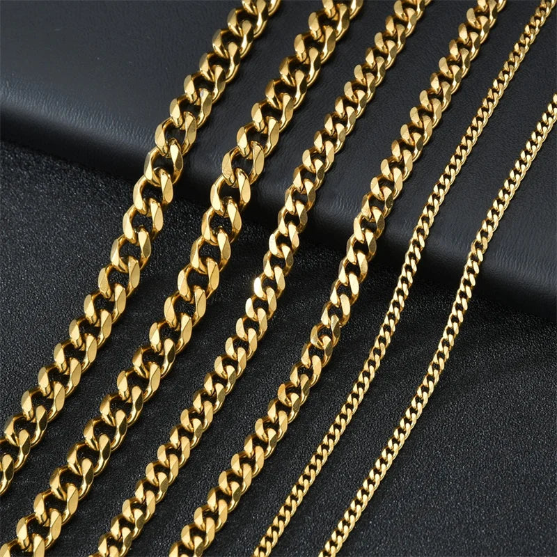 Huge necklace