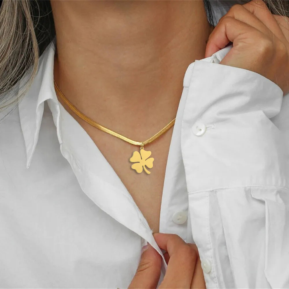Four leaf clover necklace
