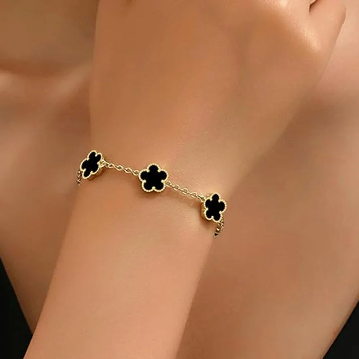 Four leaf clover bracelet