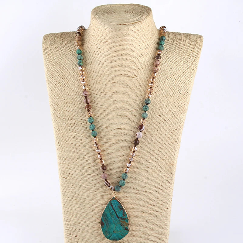 Huge turquoise necklace
