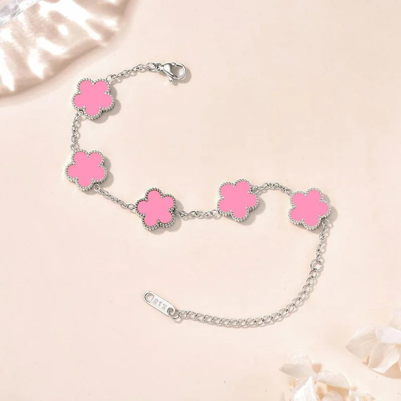 Four leaf clover bracelet