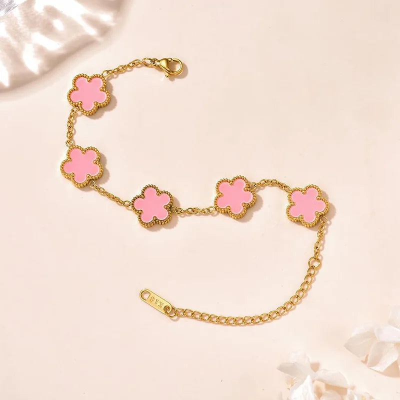 Four leaf clover bracelet
