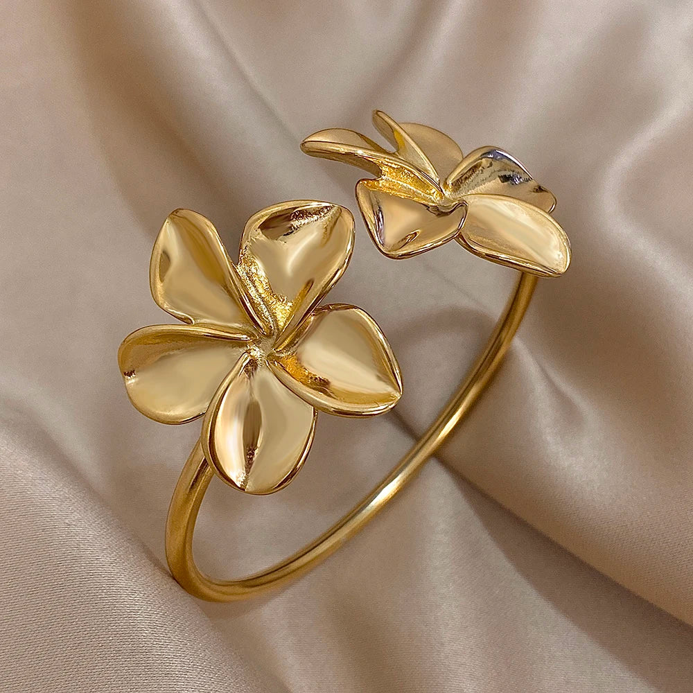 Flower bracelet