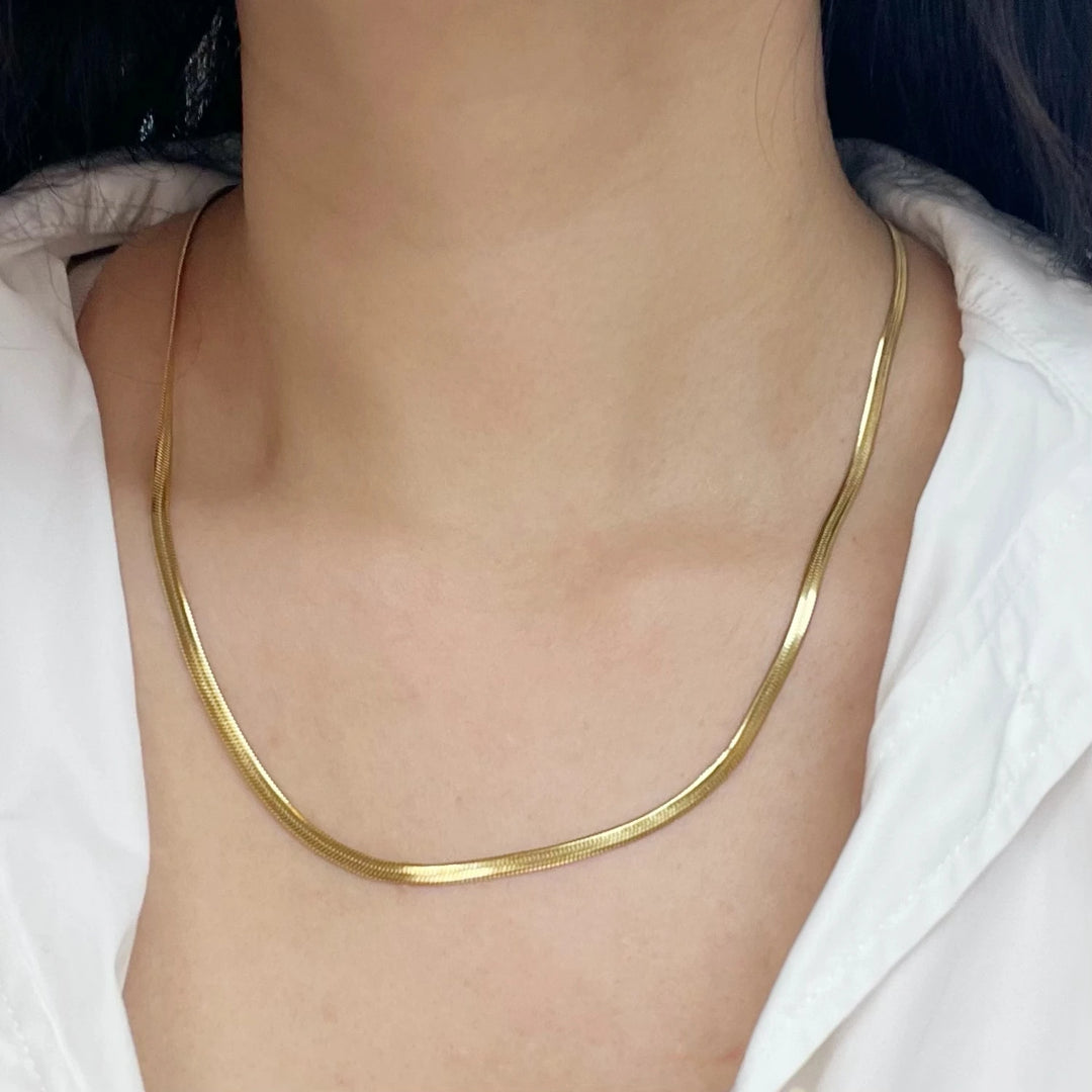 Huge gold necklace