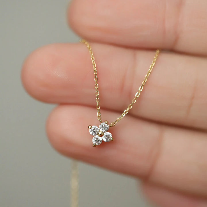 Diamond flower necklace