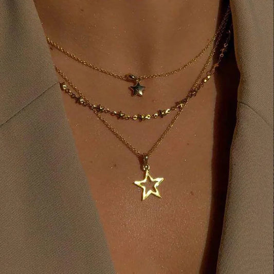 Gold star necklace