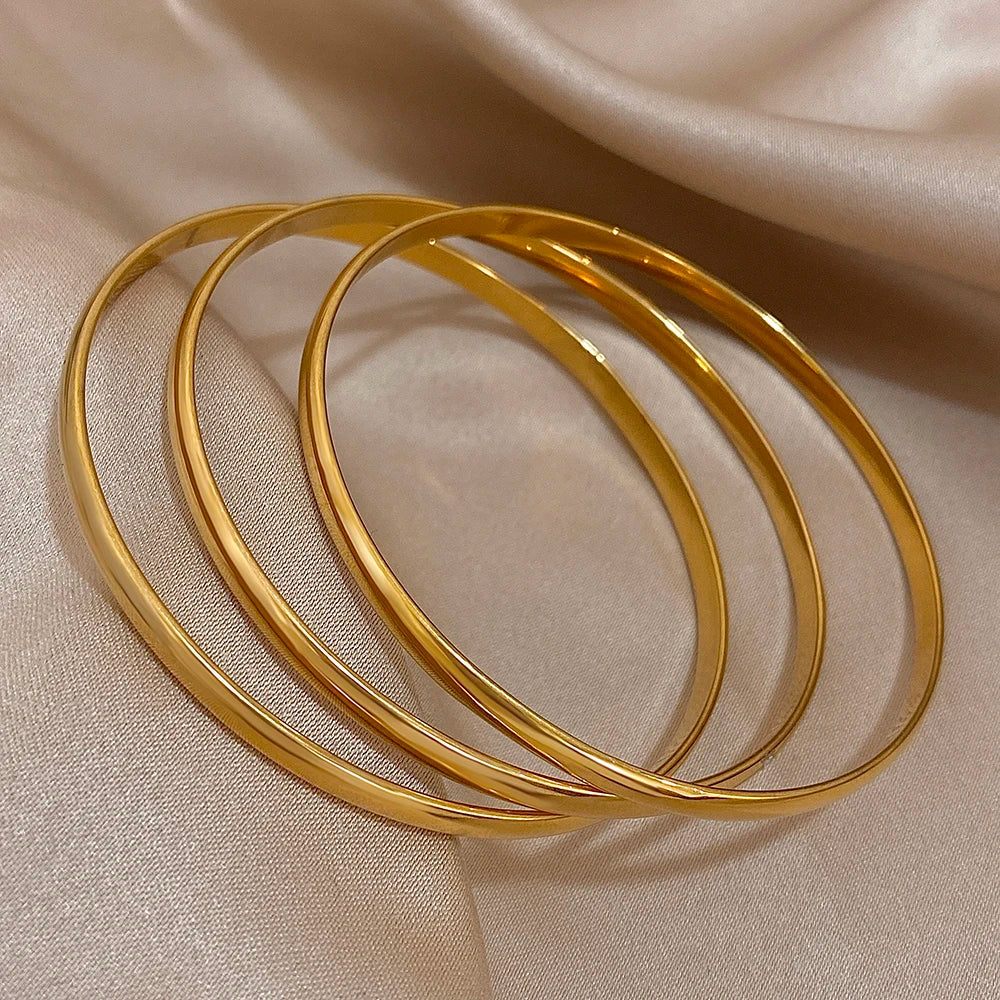 Bangle gold bracelet
