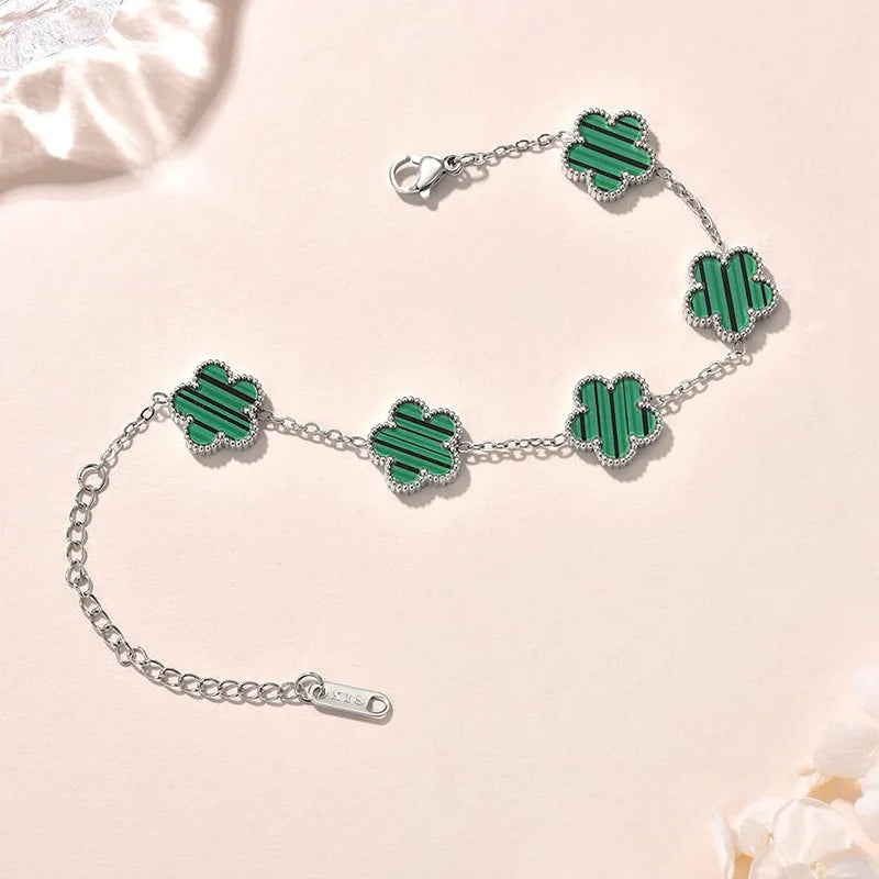 Four leaf clover bracelet