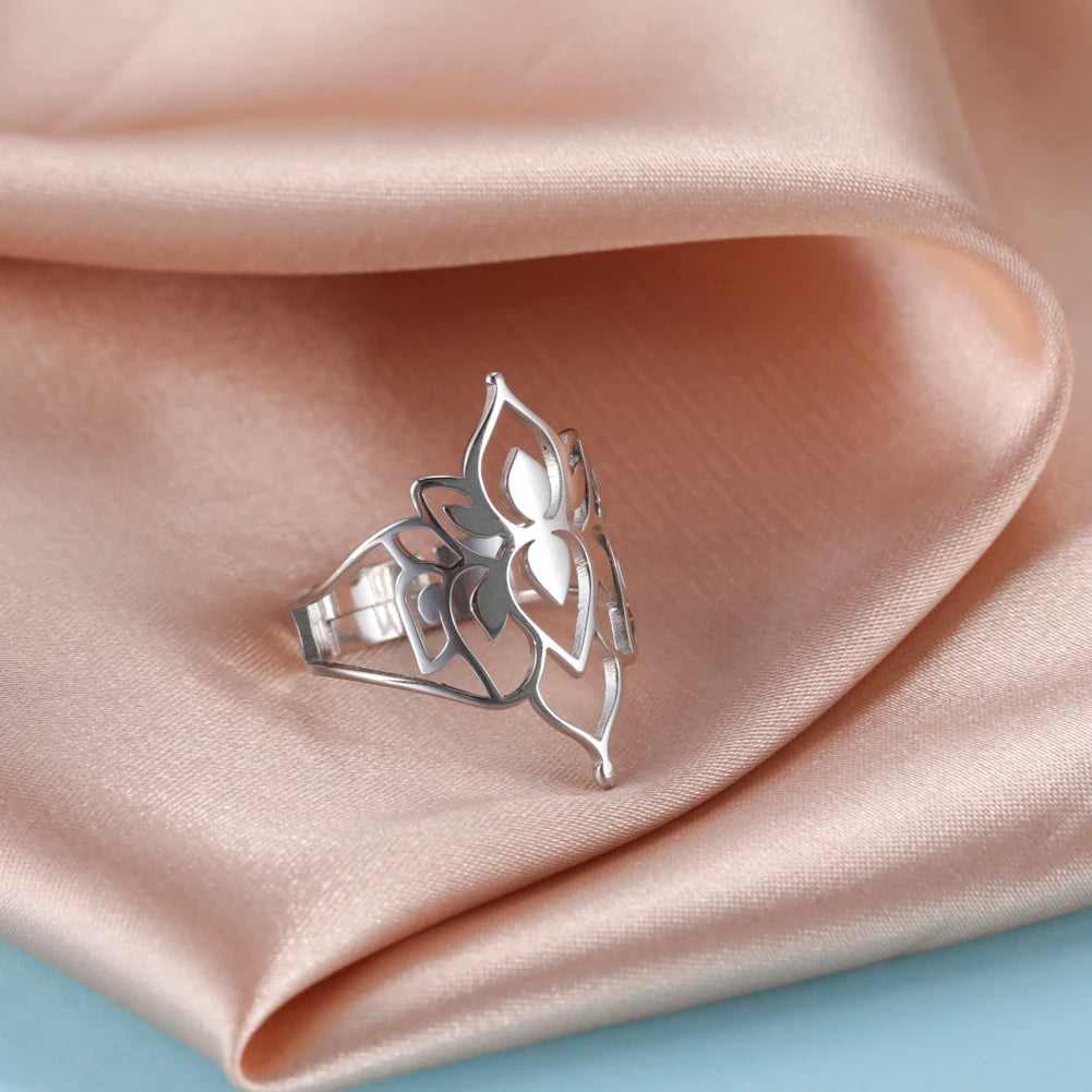 Lotus flower ring