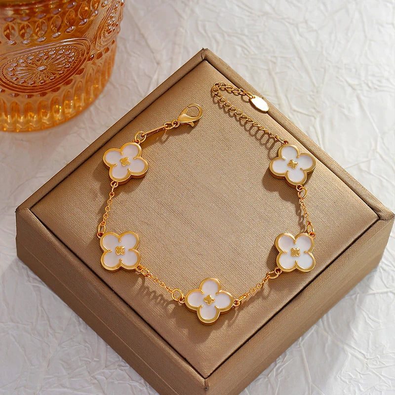 4 leaf clover bracelet