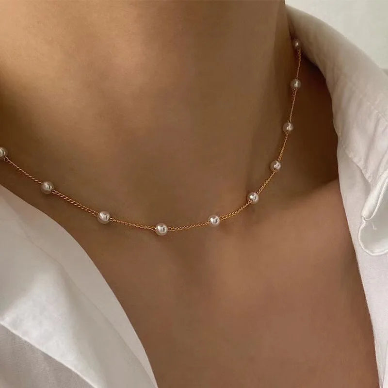 Huge pearl necklace