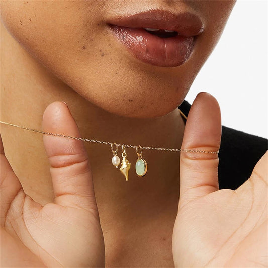 Gold seashell necklace
