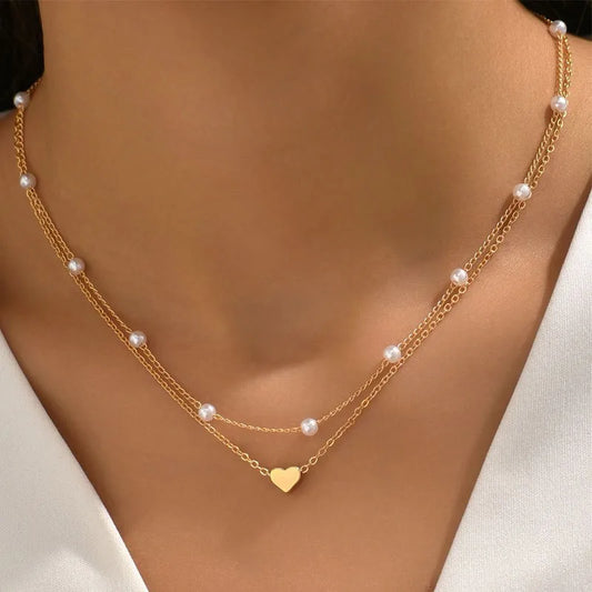 Huge pearl necklace