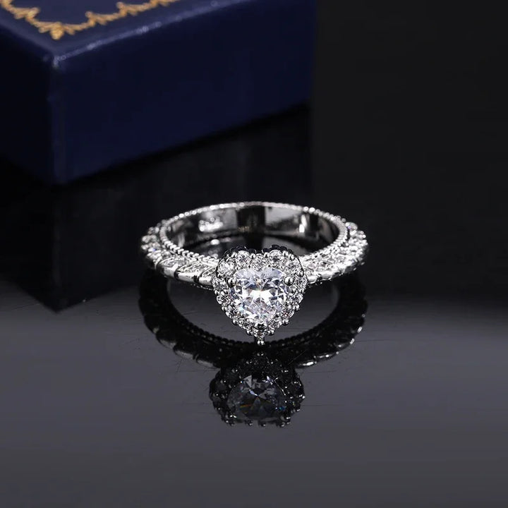 Heart shaped diamond wedding ring