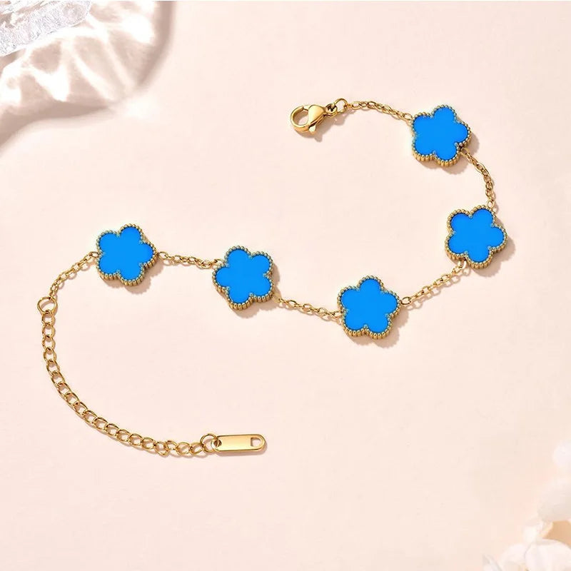 Four leaf clover bracelet