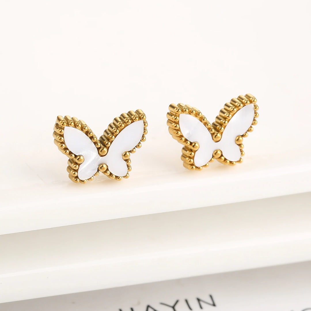 Gold butterfly bracelet