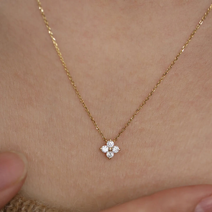 Diamond flower necklace