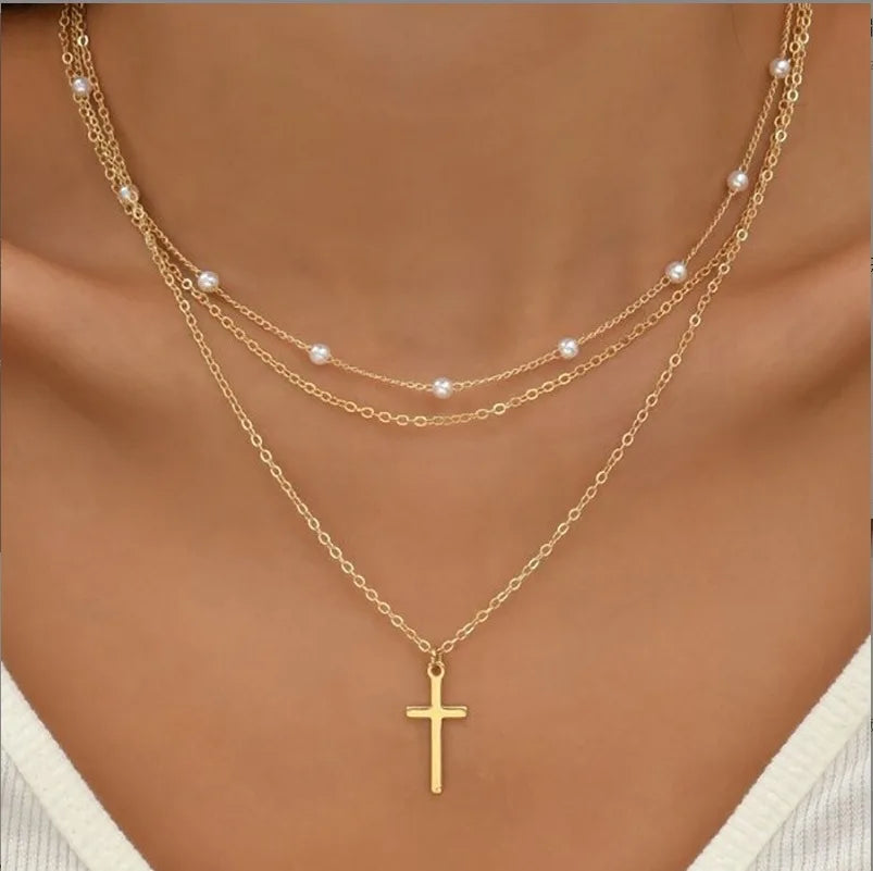 Huge pearl necklace