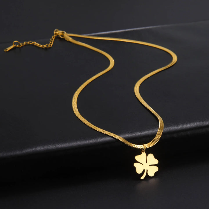 Four leaf clover necklace