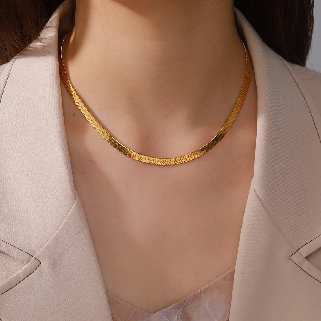 Huge gold necklace