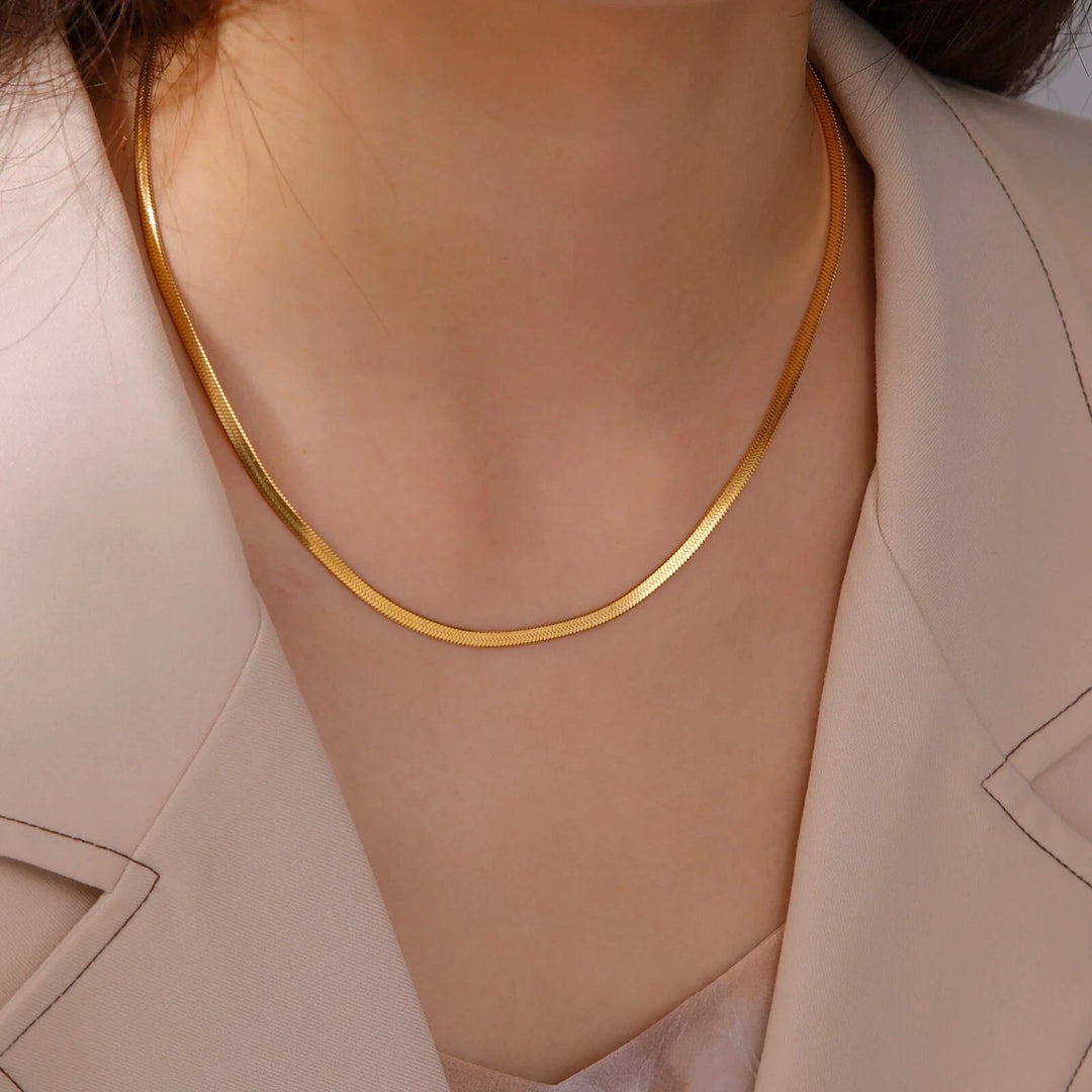 Huge gold necklace
